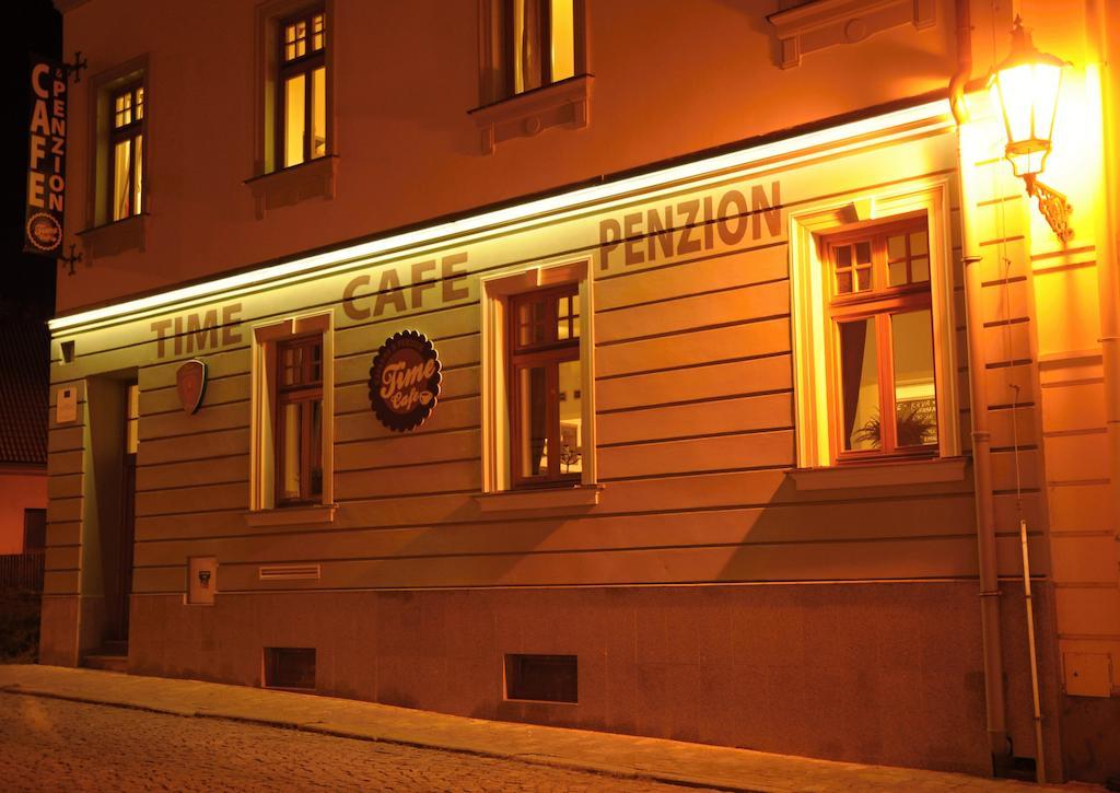 Time Cafe & Penzion Příbram Kültér fotó
