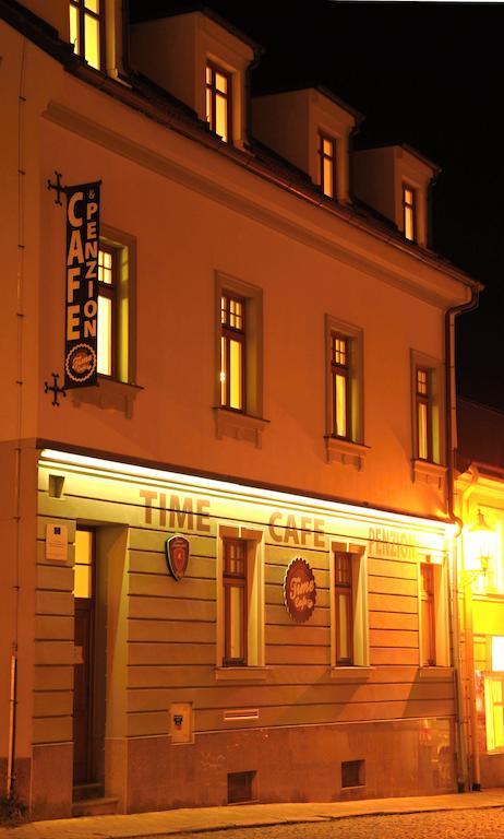 Time Cafe & Penzion Příbram Kültér fotó
